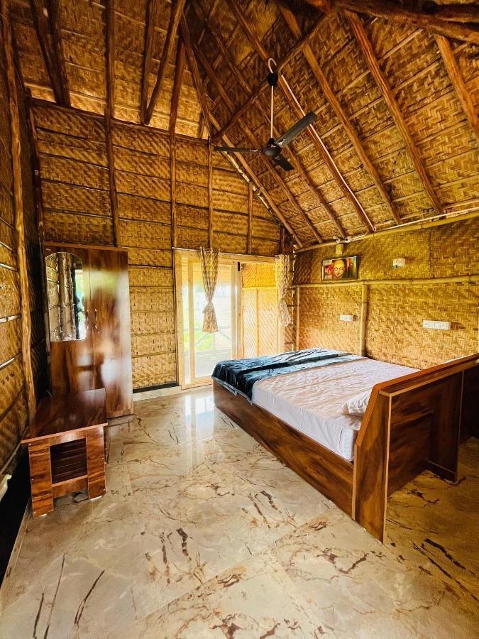 Spykee Spot Hampi Hotel Exterior foto